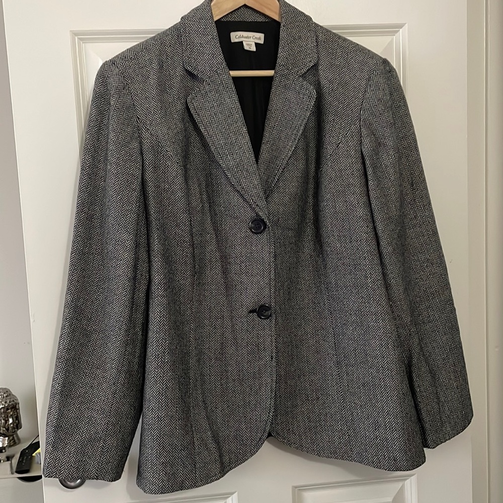 Coldwater Creek Black/White Herringbone Jacket Size 18